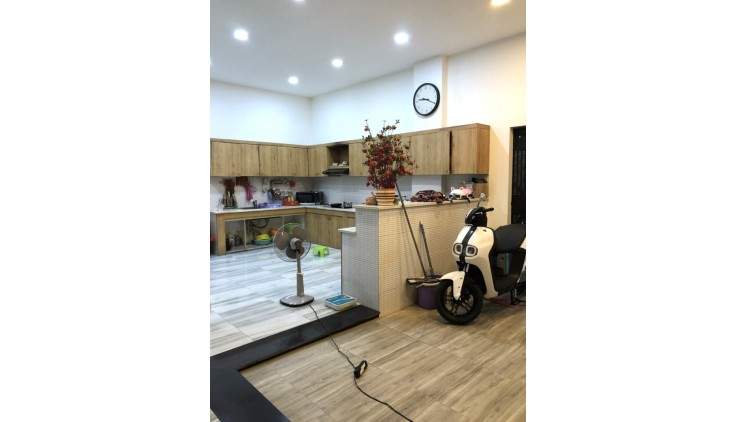 Ngộp Giảm Sốc 2 Tỷ Bán Mặt Tiền KD 5 Tầng 150m2_8*19 Gần Giga Mall Phạm Văn Đồng Hiệp Bình Chánh Thủ Đức